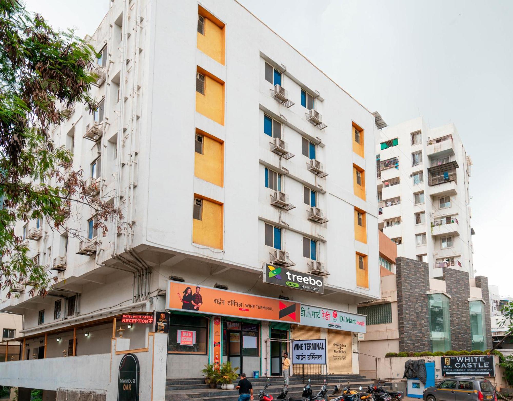 Treebo Trend The White Castle Hotel Pune Exterior photo